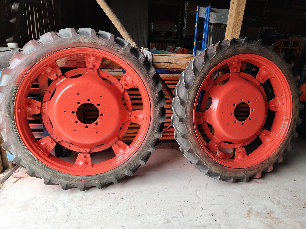 Kleber, Taurus 11.2 R32 (270/95 R32), 9.5 R48 - Комплетно тркало за Земјоделска машина: слика 2 Kleber, Taurus 11.2 R32 (270/95 R32), 9.5 R48 - Комплетно тркало за Земјоделска машина: слика 2