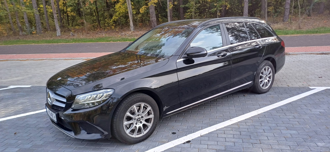MERCEDES-BENZ C 200 D (W205) - Автомобил: слика 3 MERCEDES-BENZ C 200 D (W205) - Автомобил: слика 3