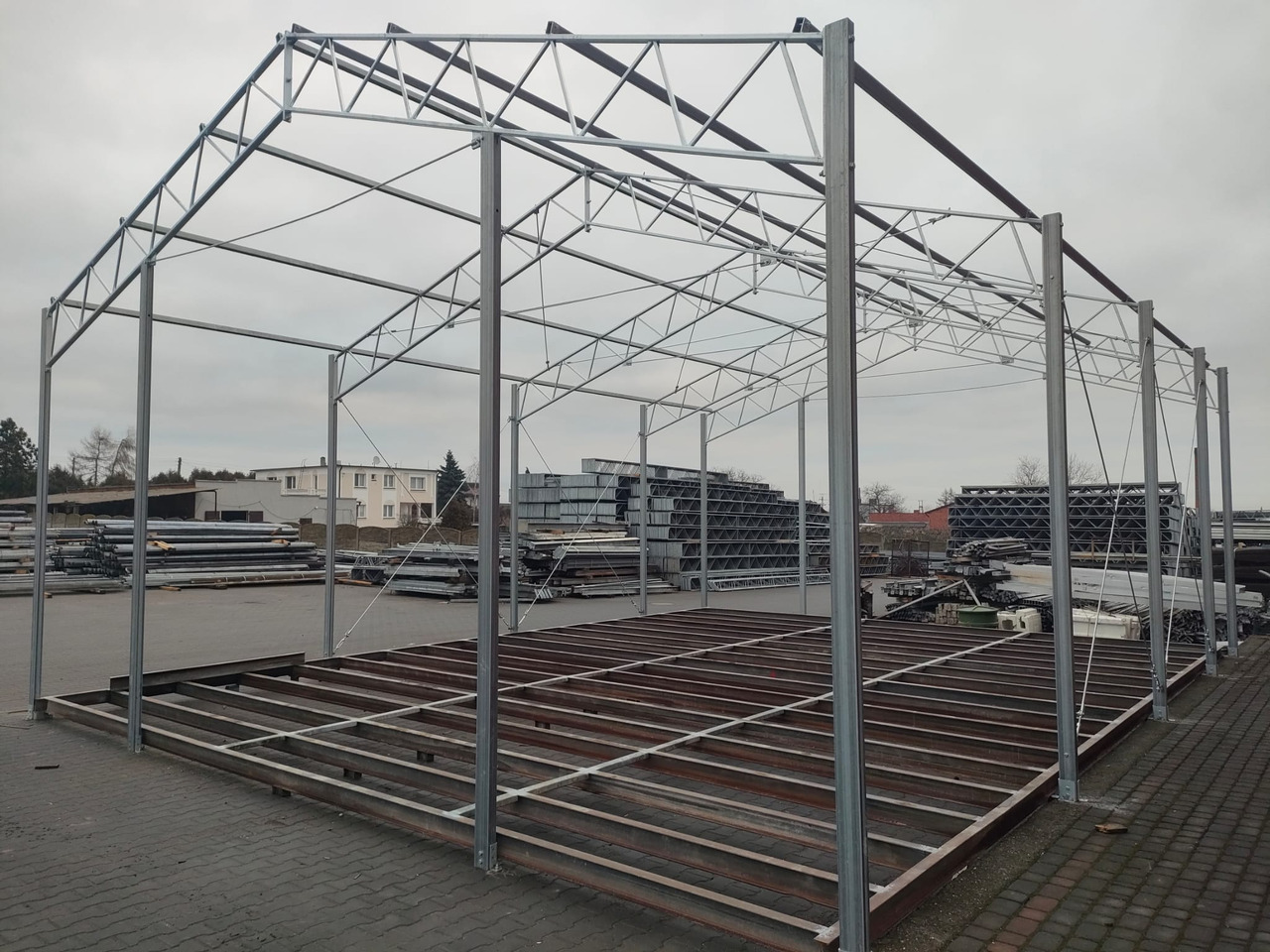 - Градежна опрема: слика 1 - Градежна опрема: слика 1