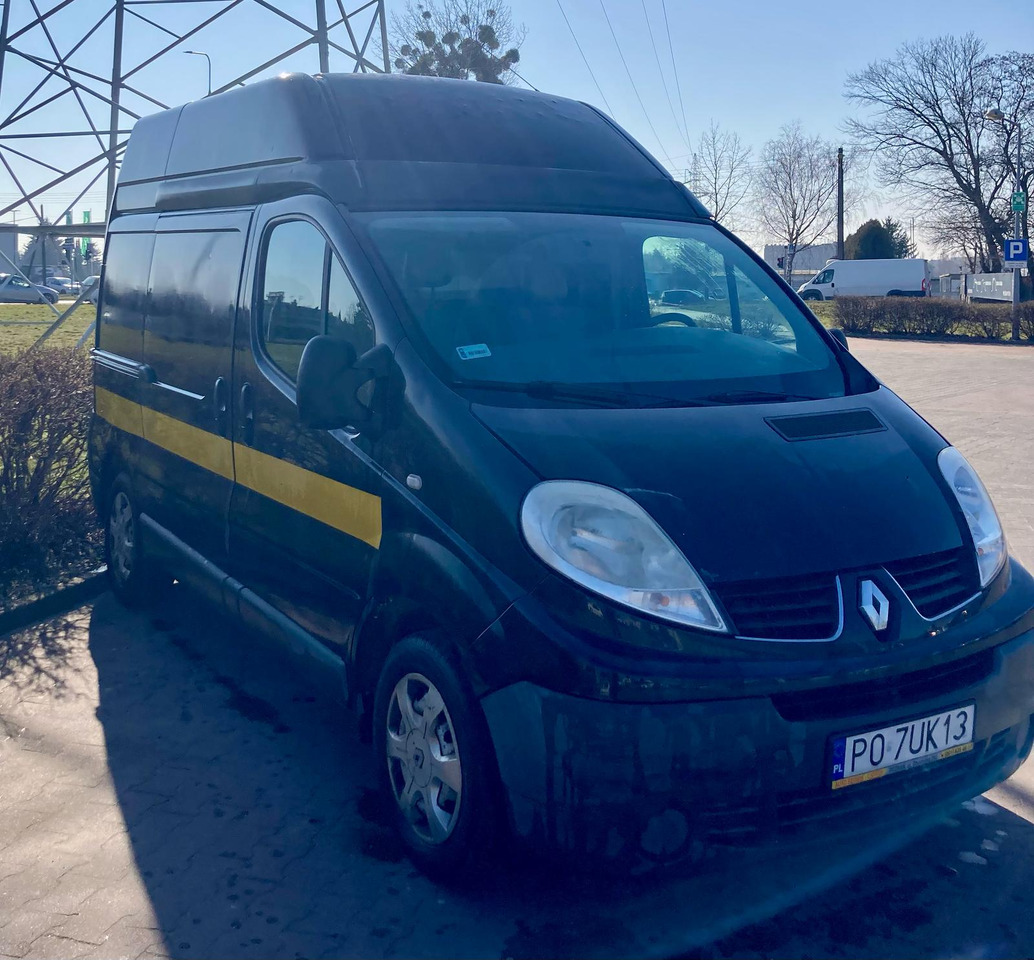 Renault Traffic - Автомобил: слика 3 Renault Traffic - Автомобил: слика 3