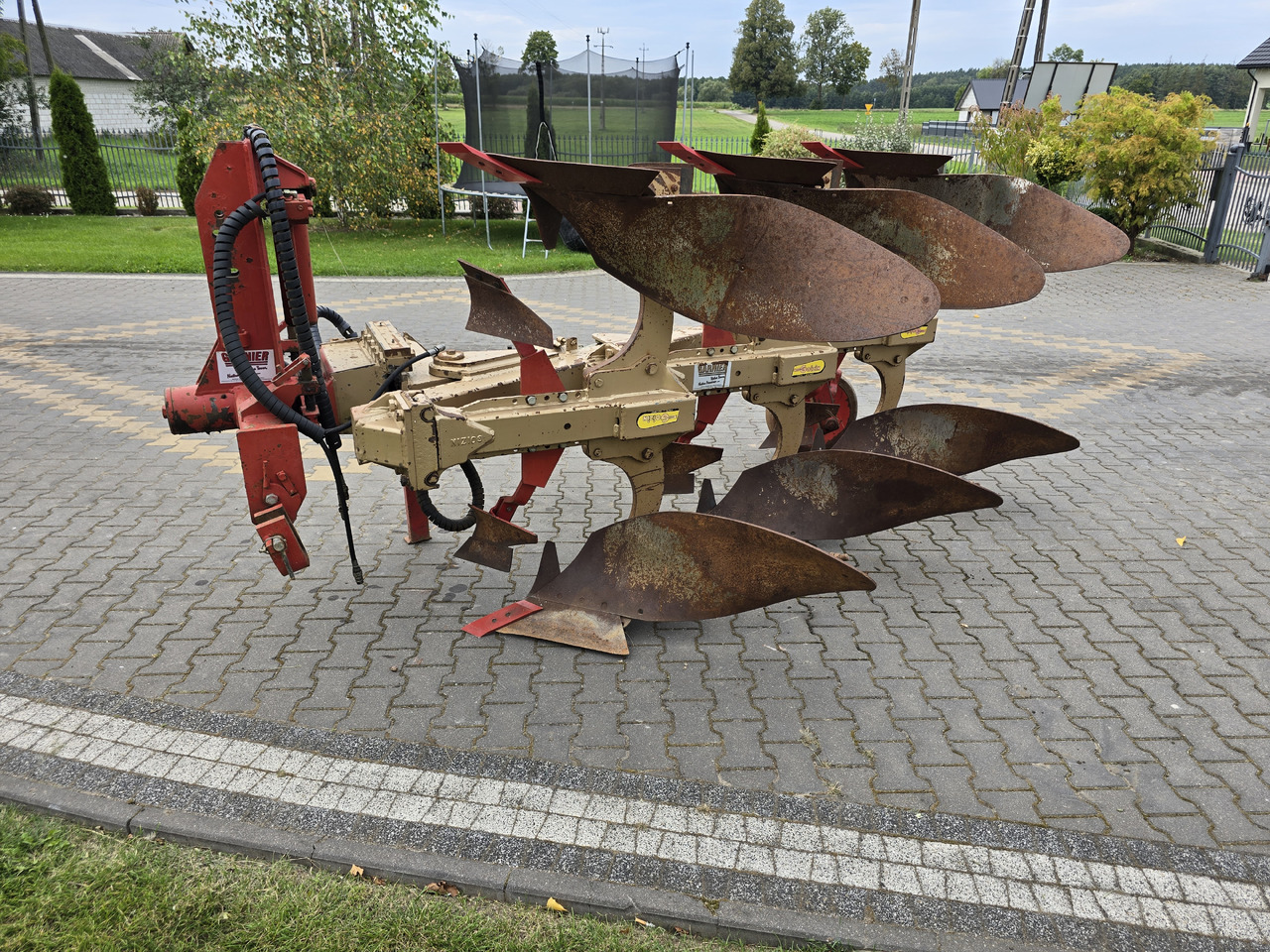 SOC CHARRUES GOIZIN 704 7090 - Плуг: слика 2 SOC CHARRUES GOIZIN 704 7090 - Плуг: слика 2