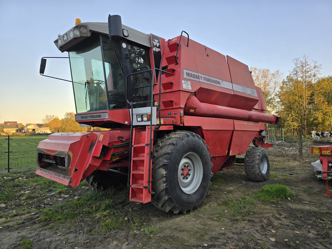 Massey-ferguson 38 - Комбајн: слика 2 Massey-ferguson 38 - Комбајн: слика 2