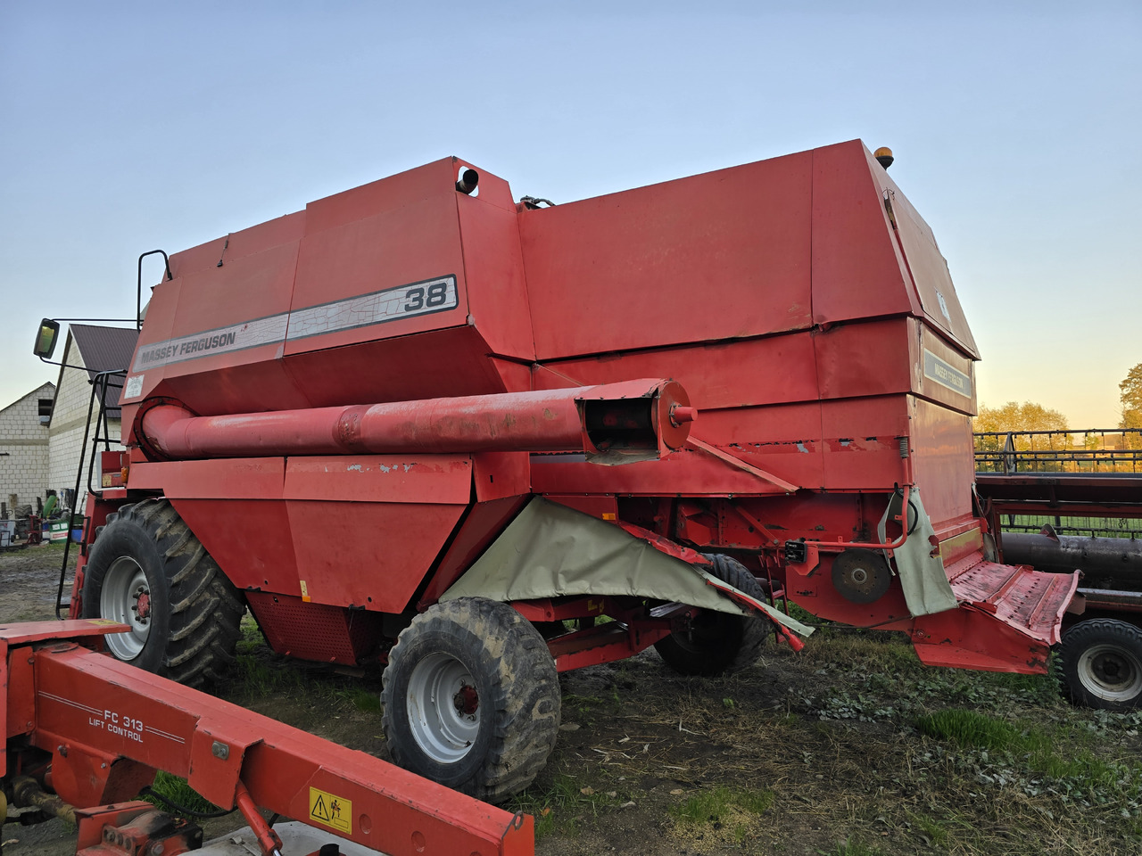 Massey-ferguson 38 - Комбајн: слика 5 Massey-ferguson 38 - Комбајн: слика 5