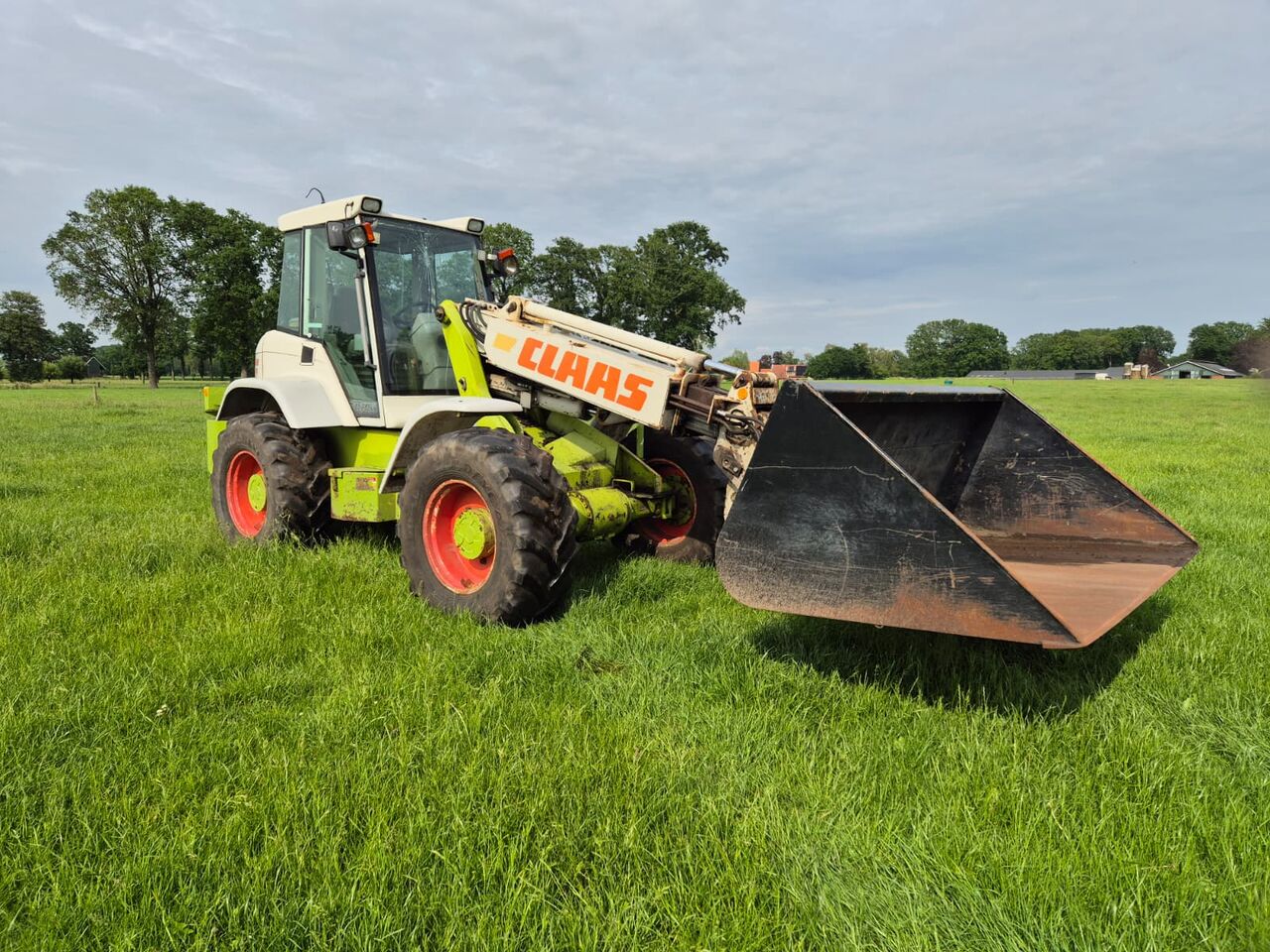 Claas Ranger 940 RX - Натоварувач на тркала: слика 3 Claas Ranger 940 RX - Натоварувач на тркала: слика 3