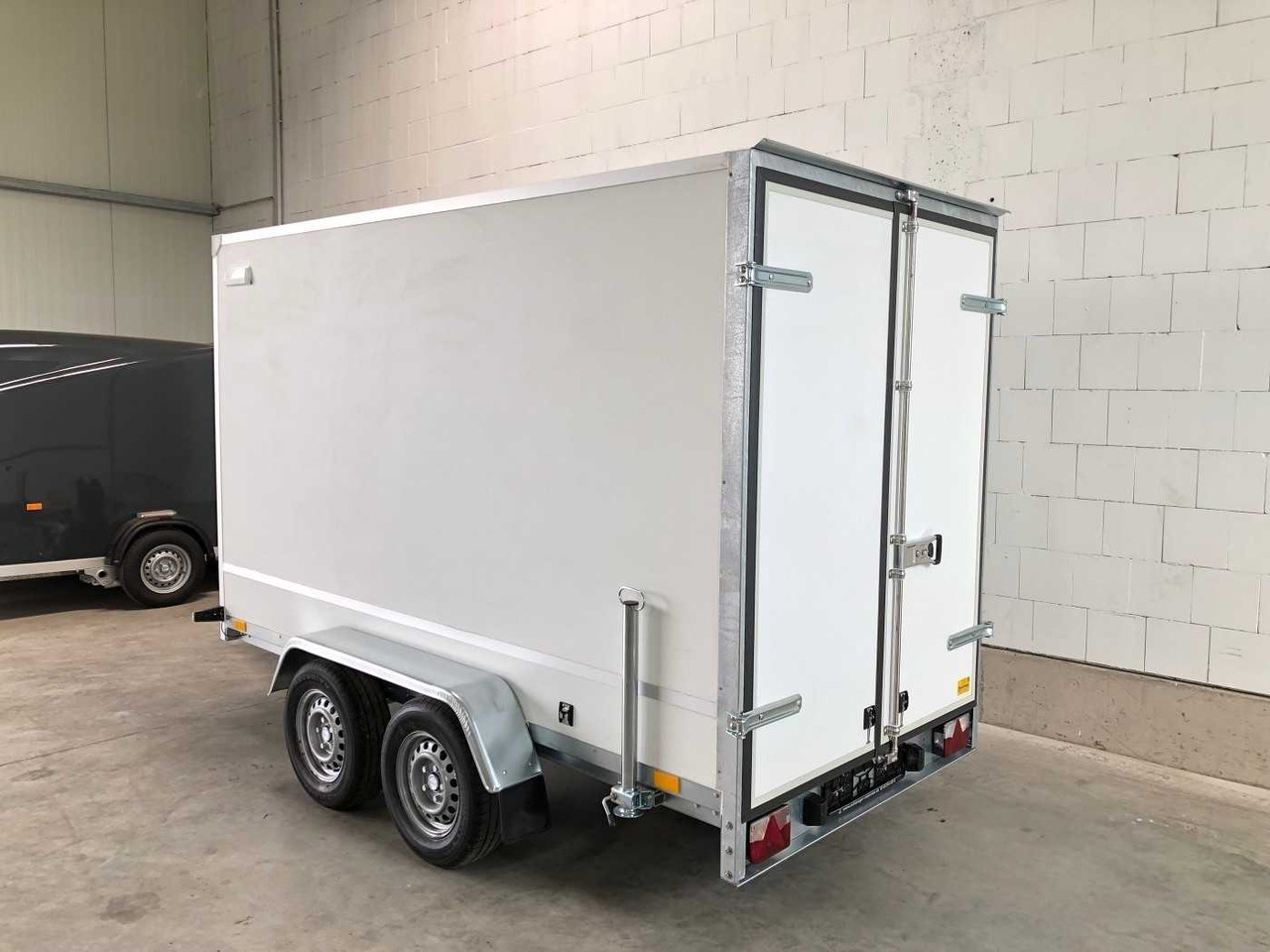 BLYSS F2030HTD VKL Kofferanhänger - Приколка сандучар: слика 4 BLYSS F2030HTD VKL Kofferanhänger - Приколка сандучар: слика 4