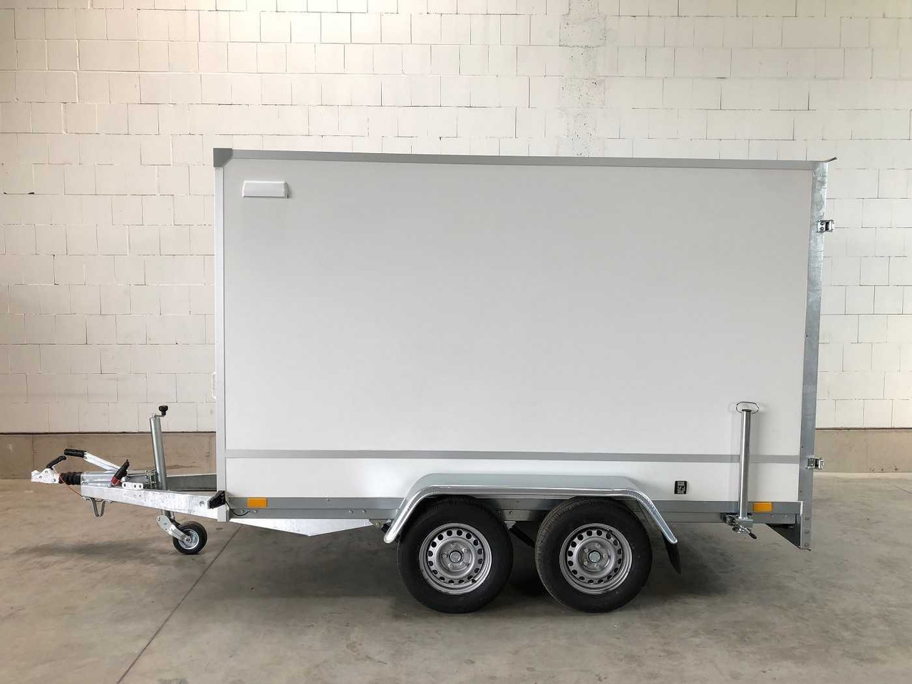 BLYSS F2030HTD VKL Kofferanhänger - Приколка сандучар: слика 3 BLYSS F2030HTD VKL Kofferanhänger - Приколка сандучар: слика 3