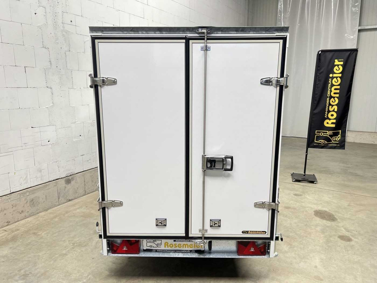 BLYSS FS1326/150HL Kofferanhänger - Приколка сандучар: слика 3 BLYSS FS1326/150HL Kofferanhänger - Приколка сандучар: слика 3