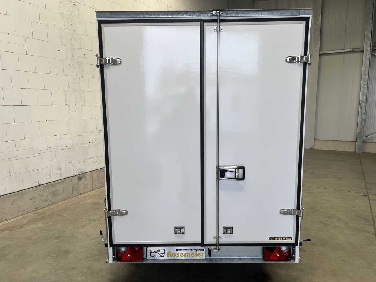 BLYSS FS2030/180HTL Kofferanhänger - Приколка сандучар: слика 3 BLYSS FS2030/180HTL Kofferanhänger - Приколка сандучар: слика 3