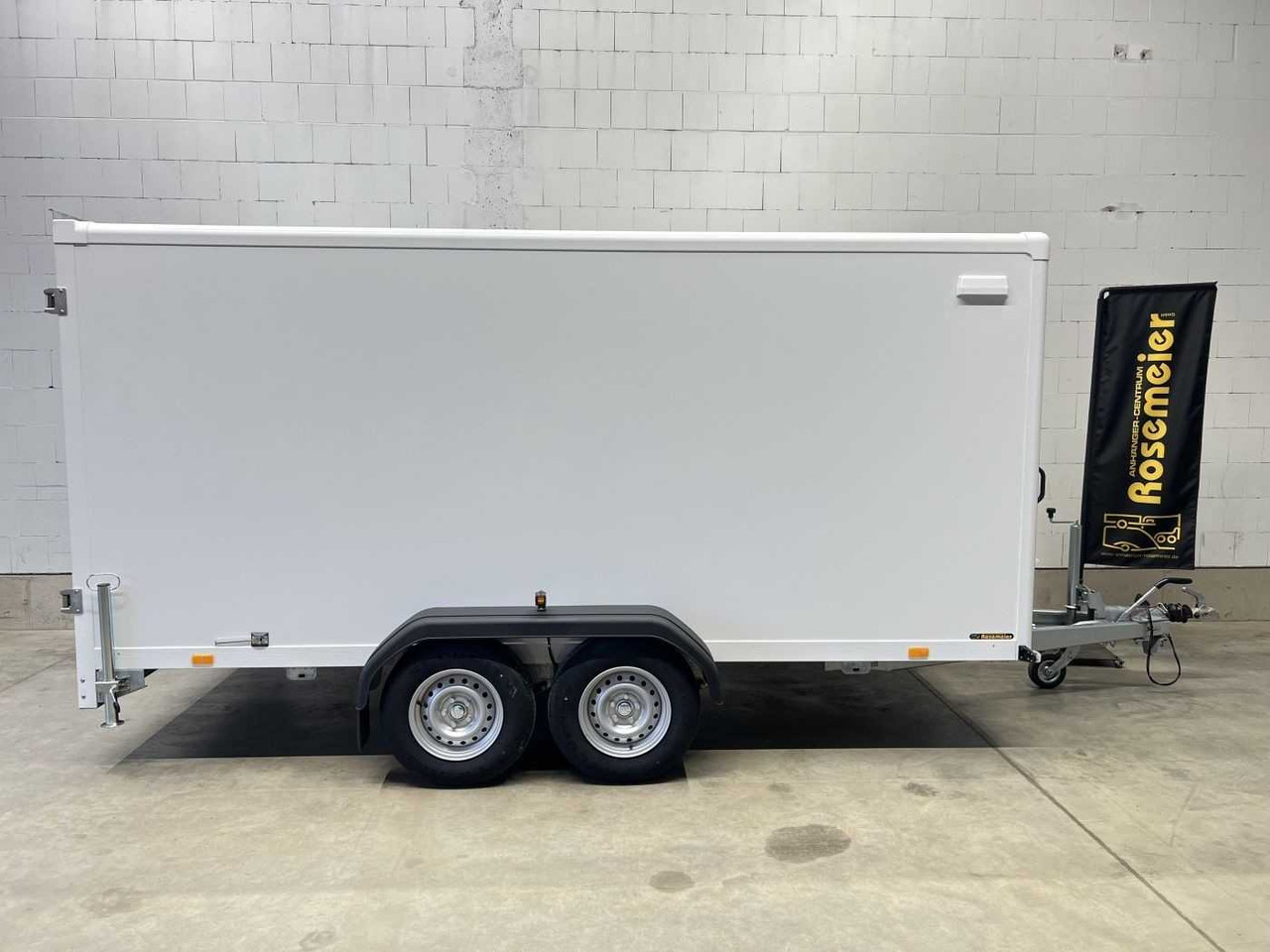 BLYSS FS2740/180HTL Kofferanhänger - Приколка сандучар: слика 2 BLYSS FS2740/180HTL Kofferanhänger - Приколка сандучар: слика 2