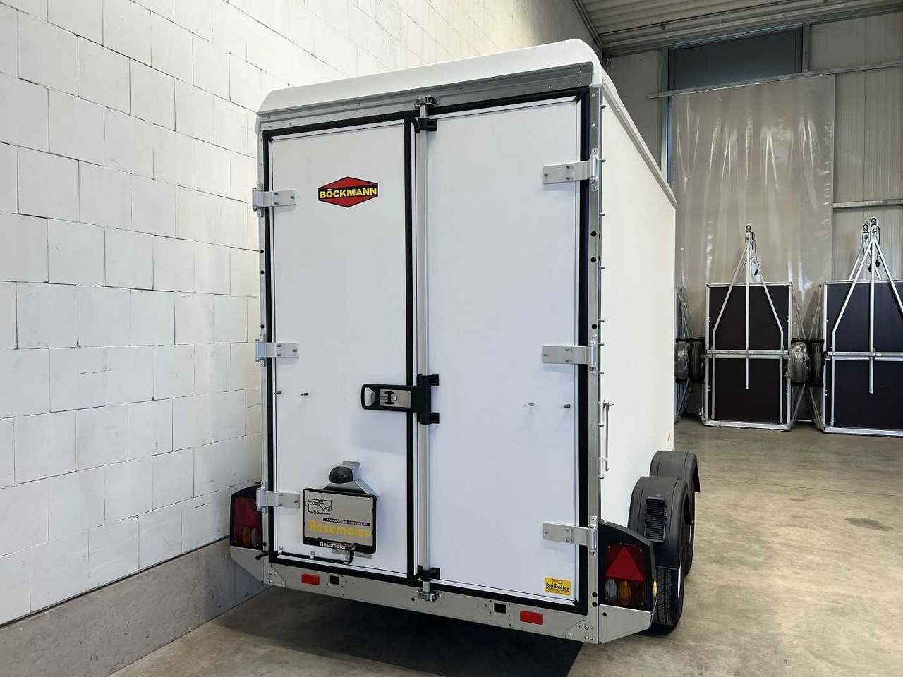 BOECKMANN KT 3015/20 H F Kofferanhänger - Приколка сандучар: слика 4 BOECKMANN KT 3015/20 H F Kofferanhänger - Приколка сандучар: слика 4