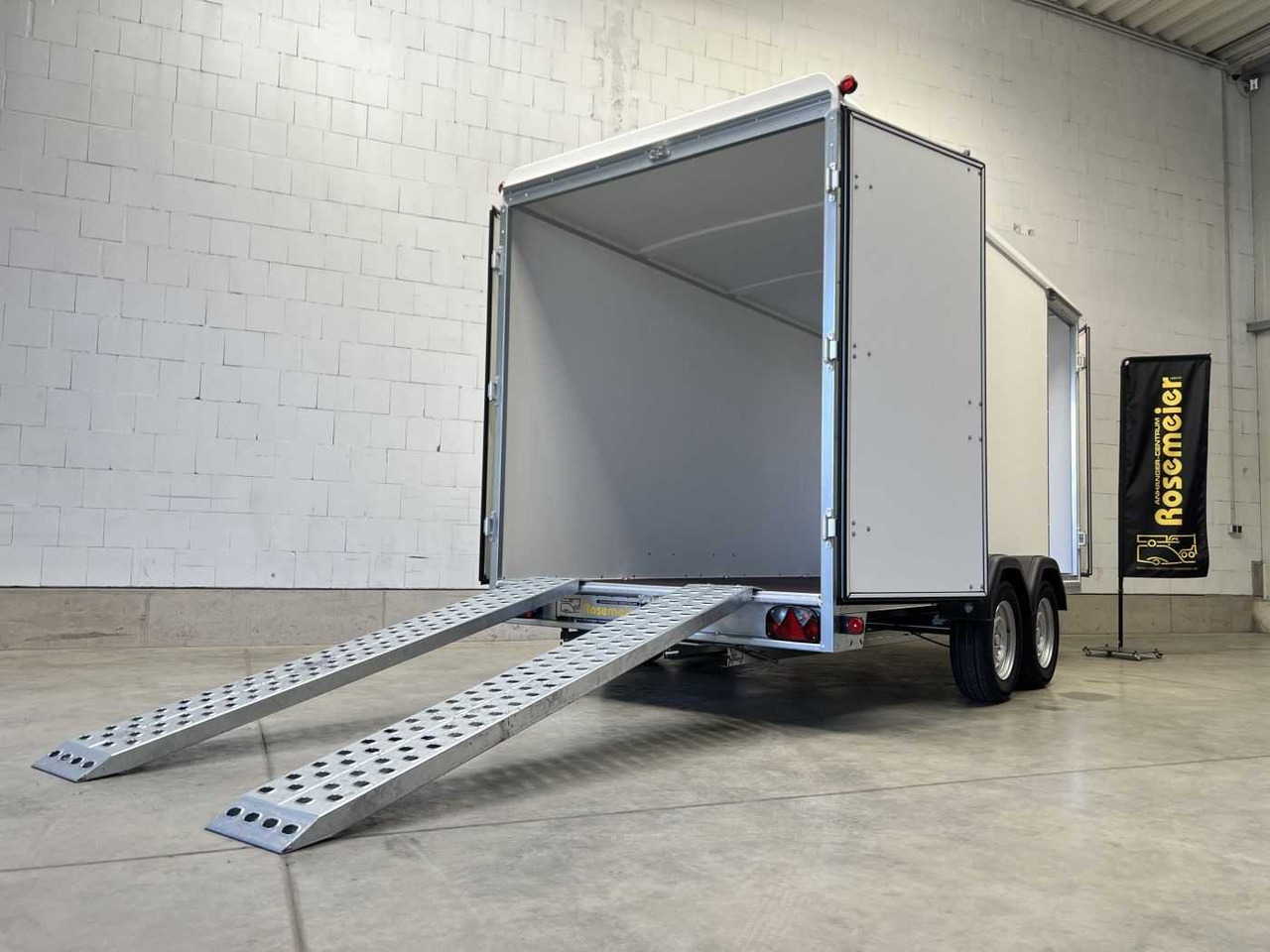 BOECKMANN KT 4018/27 H Eco XXL Tür Ramp Kofferanhänger - Приколка сандучар: слика 3 BOECKMANN KT 4018/27 H Eco XXL Tür Ramp Kofferanhänger - Приколка сандучар: слика 3