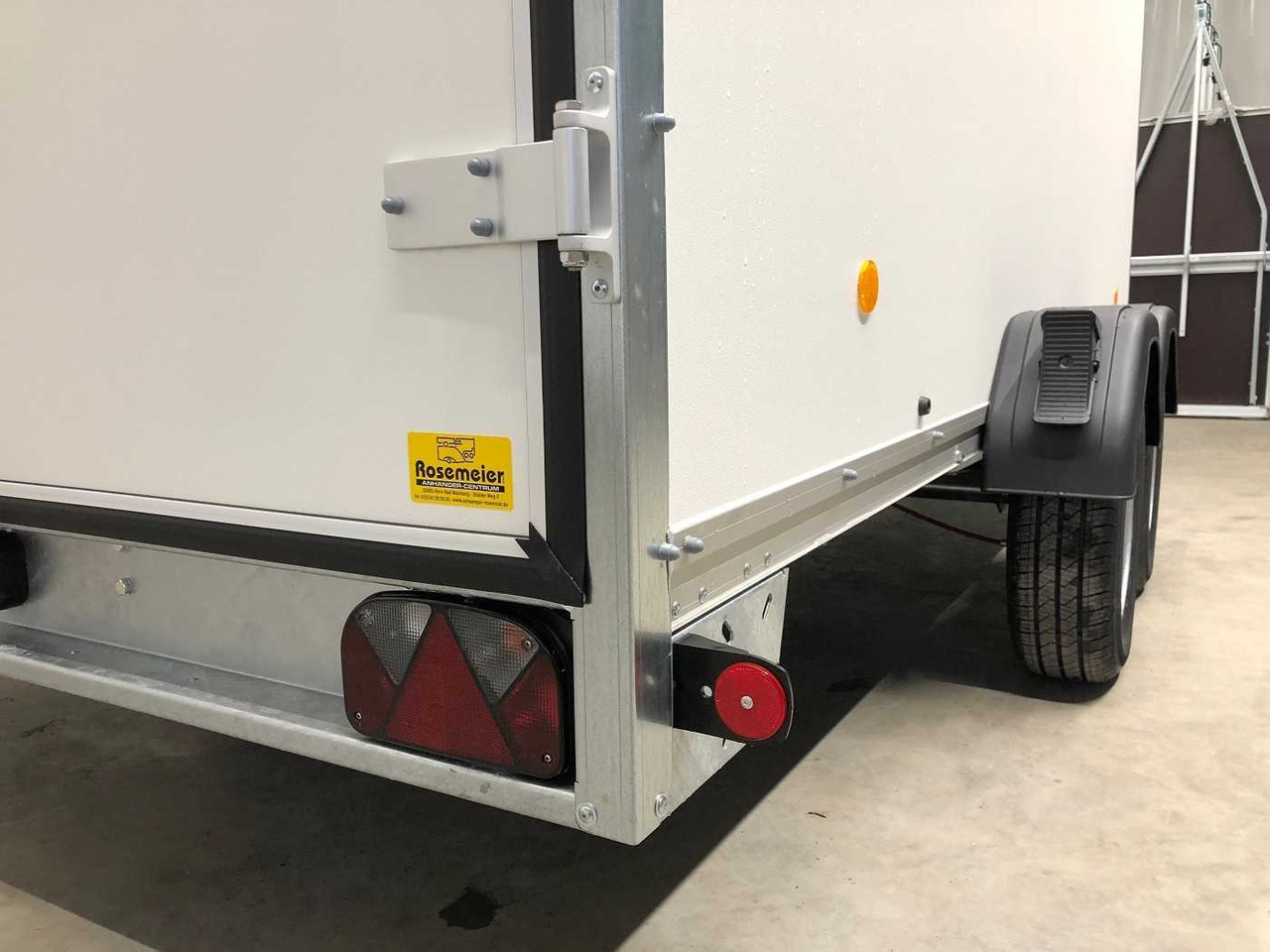 BOECKMANN KT 4018/27 H Kofferanhänger - Приколка сандучар: слика 5 BOECKMANN KT 4018/27 H Kofferanhänger - Приколка сандучар: слика 5
