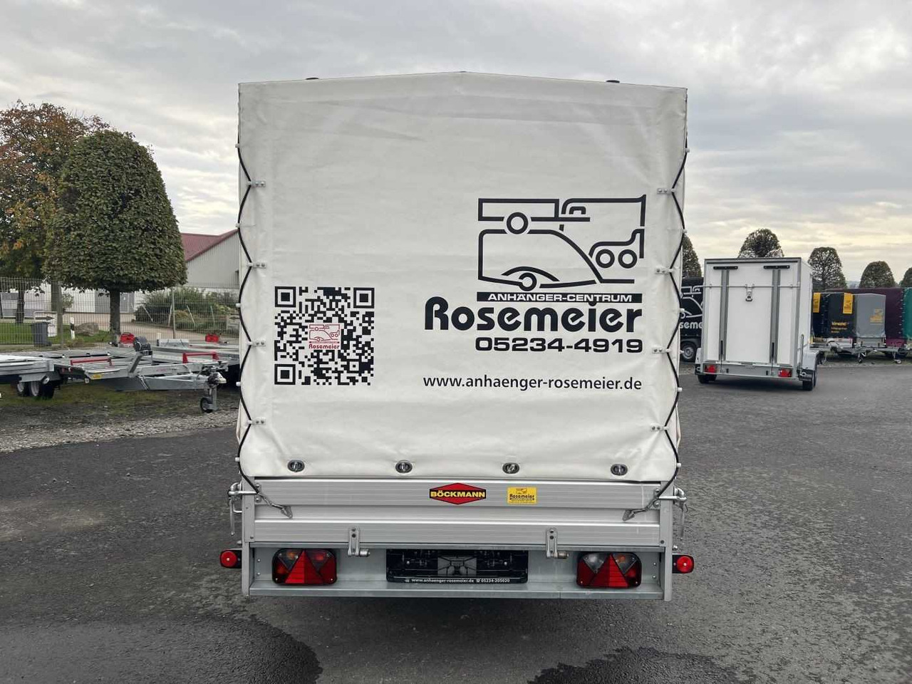 BOECKMANN TL-AL 3015/135 Plane weiß Kastenanhänger gebrems - Автомобил приколка: слика 3 BOECKMANN TL-AL 3015/135 Plane weiß Kastenanhänger gebrems - Автомобил приколка: слика 3