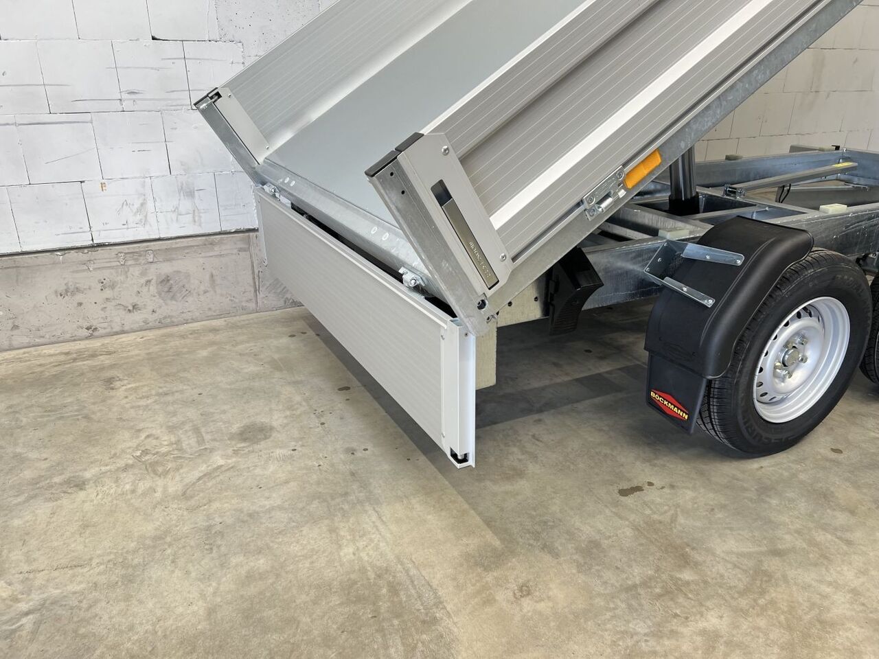 Böckmann RK-AL 3016/27 Rückwärtskipper - Кипер приколка: слика 2 Böckmann RK-AL 3016/27 Rückwärtskipper - Кипер приколка: слика 2