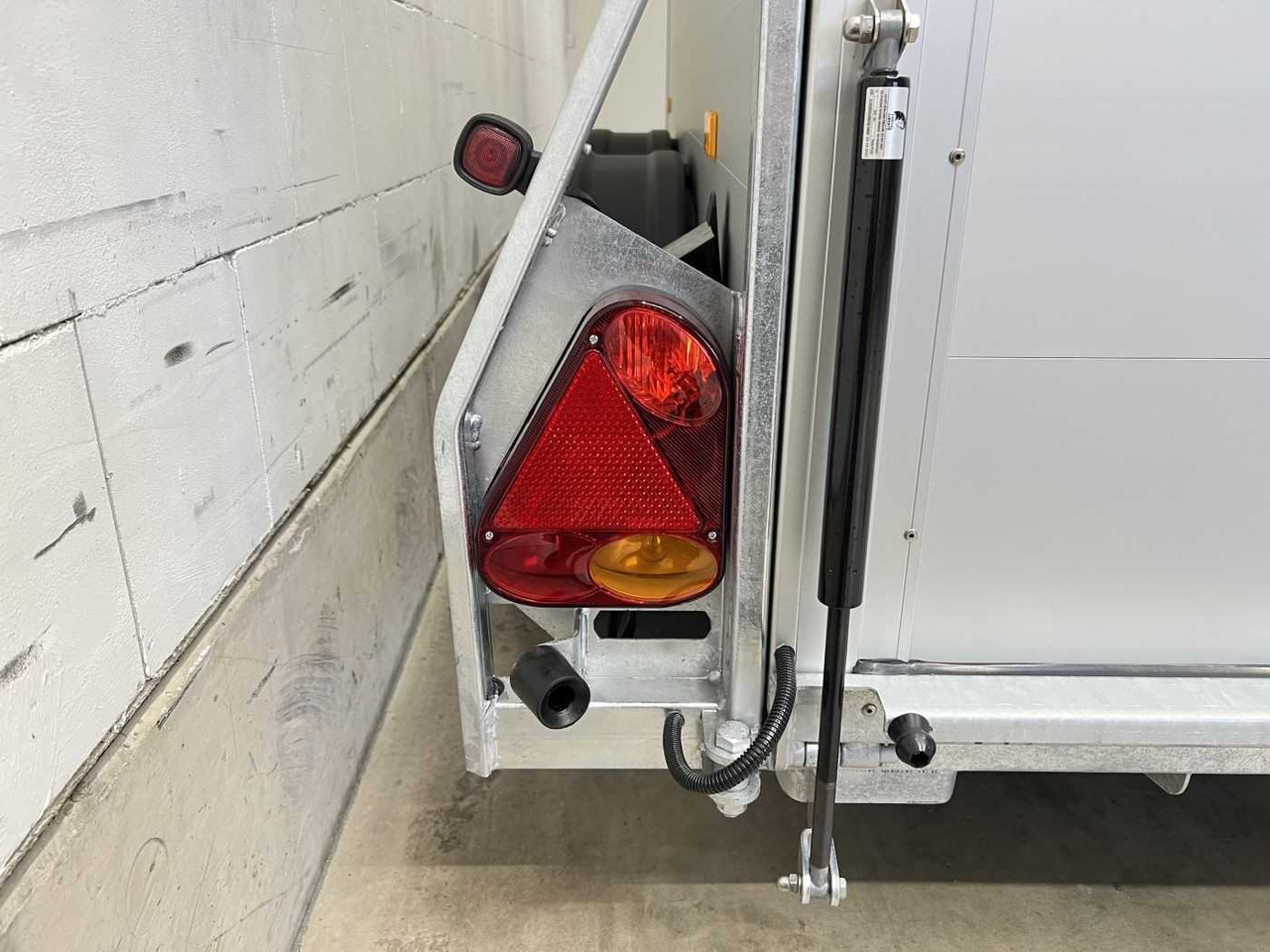 Нов Приколка за мотоцикл CHEVAL LIBERTE C500 Roadster Alu-Felgen Regal Kofferanhänger: слика 15