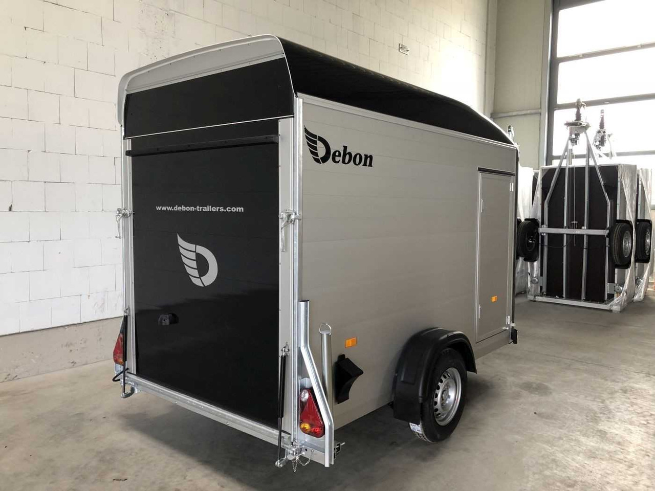 CHEVAL LIBERTE DEBON C300 Roadster Kofferanhänger - Приколка за мотоцикл: слика 4 CHEVAL LIBERTE DEBON C300 Roadster Kofferanhänger - Приколка за мотоцикл: слика 4