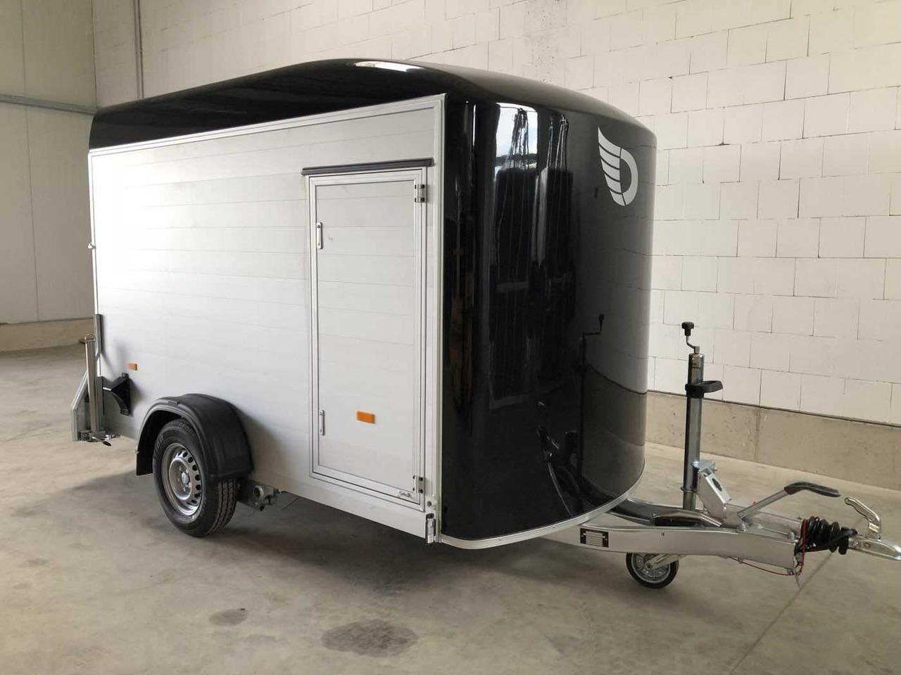 CHEVAL LIBERTE DEBON C300 Roadster Kofferanhänger - Приколка за мотоцикл: слика 2 CHEVAL LIBERTE DEBON C300 Roadster Kofferanhänger - Приколка за мотоцикл: слика 2