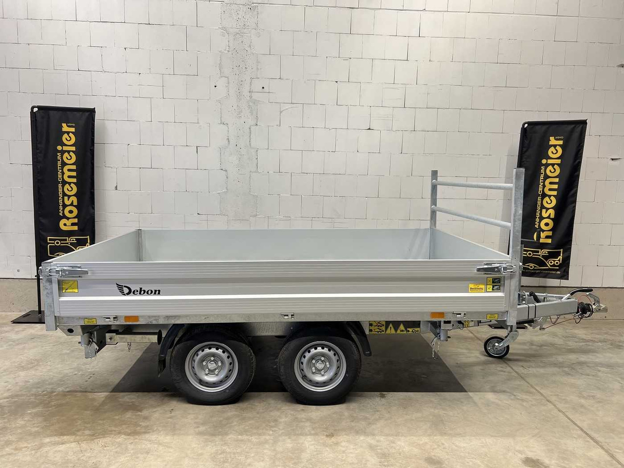 Нов Кипер приколка CHEVAL LIBERTE DEBON PW2.4E Rampen Stützen Dreiseitenkipper: слика 27 Нов Кипер приколка CHEVAL LIBERTE DEBON PW2.4E Rampen Stützen Dreiseitenkipper: слика 27