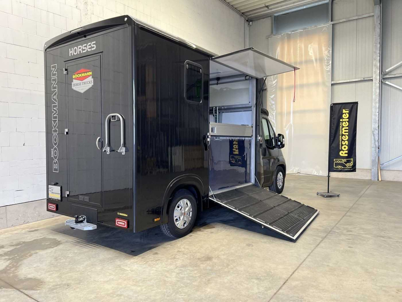 Fiat Böckmann Compact Stall LKW - Камион за коњи: слика 2 Fiat Böckmann Compact Stall LKW - Камион за коњи: слика 2