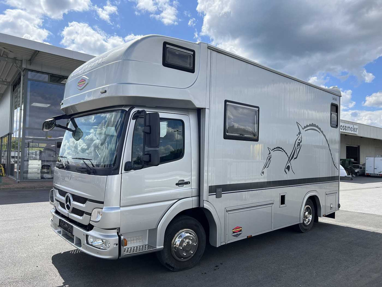 MERCEDES-BENZ Atego 918L LKW - Камион за коњи: слика 4 MERCEDES-BENZ Atego 918L LKW - Камион за коњи: слика 4