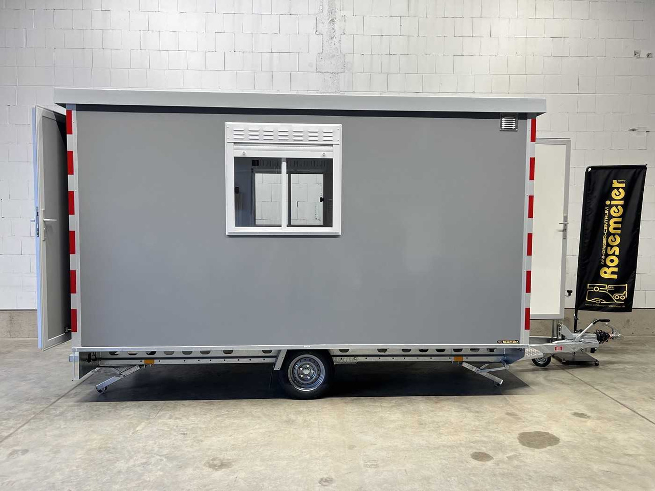 STBK-400 WC+Urinal Bauwagen Brouwer - Градежен контејнер, Приколка: слика 1 STBK-400 WC+Urinal Bauwagen Brouwer - Градежен контејнер, Приколка: слика 1