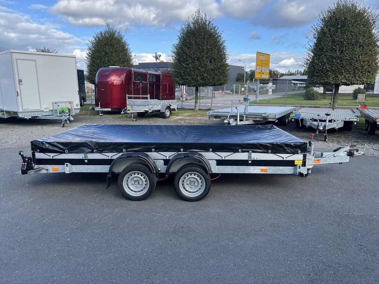 VEZEKO Husky Car FB 27.39 Autotransporter - Роло/ Подизач приколка: слика 2 VEZEKO Husky Car FB 27.39 Autotransporter - Роло/ Подизач приколка: слика 2