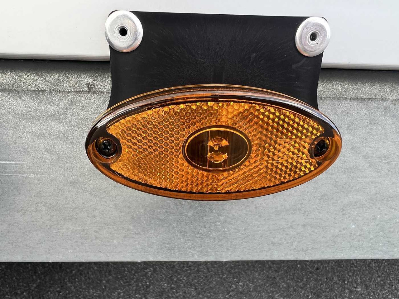 Нов Приколка сандучар WM MEYER AZ 2760/200 S40 Kofferanhänger: слика 23 Нов Приколка сандучар WM MEYER AZ 2760/200 S40 Kofferanhänger: слика 23