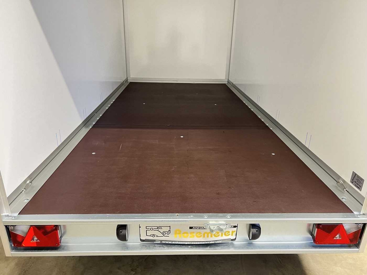WM MEYER AZ 3540/185 S35 Kofferanhänger - Приколка сандучар: слика 5 WM MEYER AZ 3540/185 S35 Kofferanhänger - Приколка сандучар: слика 5