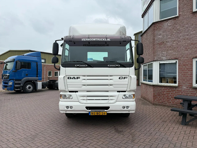 Камион влекач DAF CF 75 CF75-250 EURO5 - DAG CABINE MET RUIT- IDEAAL ALS RANGEERTREKKER-LAGE KM STAND!!!!!!: слика 9