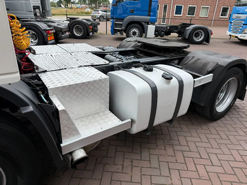 Камион влекач DAF CF 75 CF75-250 EURO5 - DAG CABINE MET RUIT- IDEAAL ALS RANGEERTREKKER-LAGE KM STAND!!!!!!: слика 10