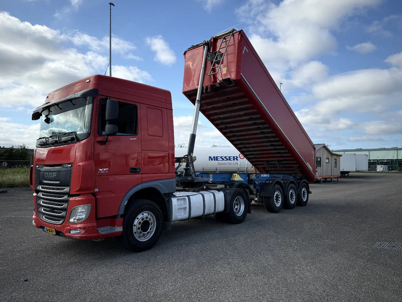 DAF XF 440 XF440 4X2 Komplett mit 2015 Schmitz Alu 27m3 Kipper €21899,- - Камион влекач: слика 1 DAF XF 440 XF440 4X2 Komplett mit 2015 Schmitz Alu 27m3 Kipper €21899,- - Камион влекач: слика 1