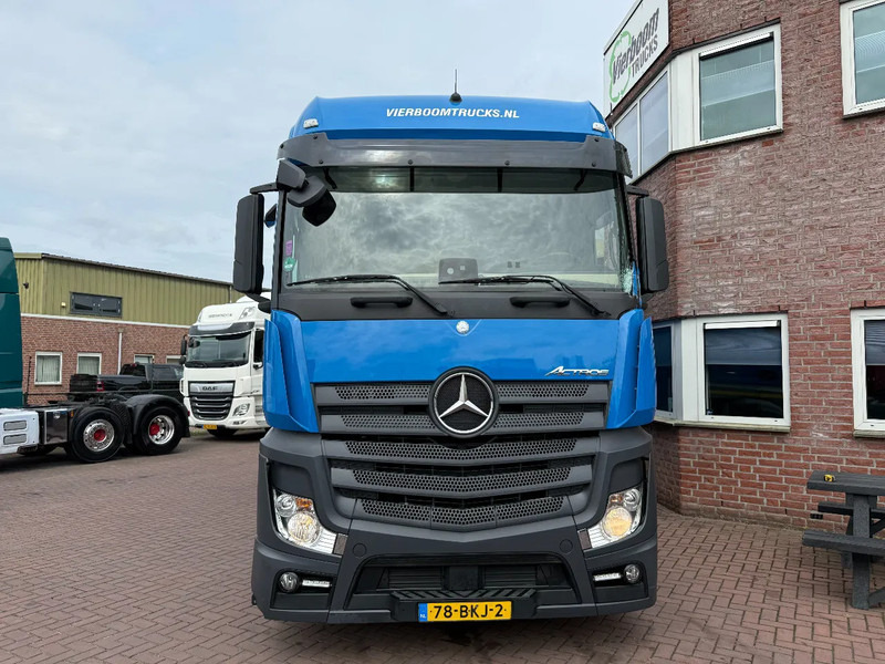 Mercedes-Benz Actros Actros 1842L Bigspace Koffer / Retarder / Kleine Unfall / Fahrbereit / Holland Truck - Камион сандучар: слика 3 Mercedes-Benz Actros Actros 1842L Bigspace Koffer / Retarder / Kleine Unfall / Fahrbereit / Holland Truck - Камион сандучар: слика 3
