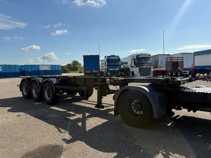 Van Hool Van Hool container chassis / SAF drum / 2x Lift Axle / tankcontainer - Транспортер на контејнер/ Полуприколка со променливо тело: слика 3 Van Hool Van Hool container chassis / SAF drum / 2x Lift Axle / tankcontainer - Транспортер на контејнер/ Полуприколка со променливо тело: слика 3