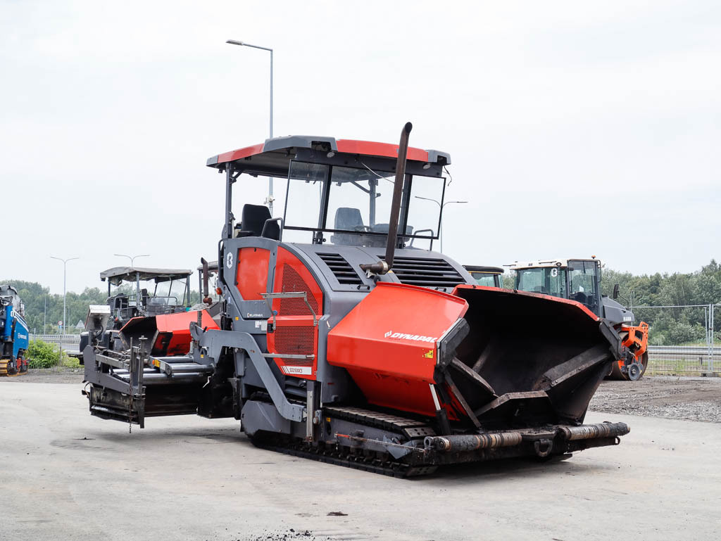 DYNAPAC SD 2500 CS - Асфалтен поплочувач: слика 4 DYNAPAC SD 2500 CS - Асфалтен поплочувач: слика 4