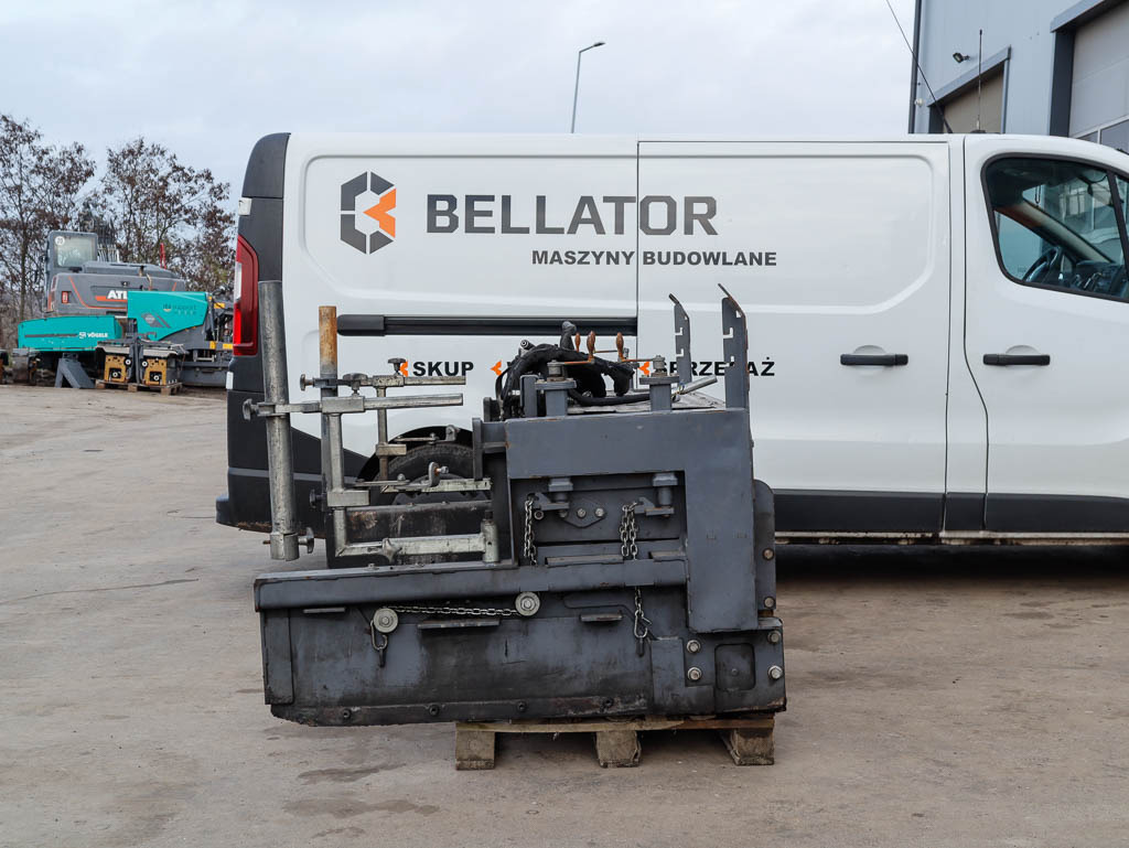 VÖGELE AB 220-3 TV - Асфалтен поплочувач: слика 1 VÖGELE AB 220-3 TV - Асфалтен поплочувач: слика 1