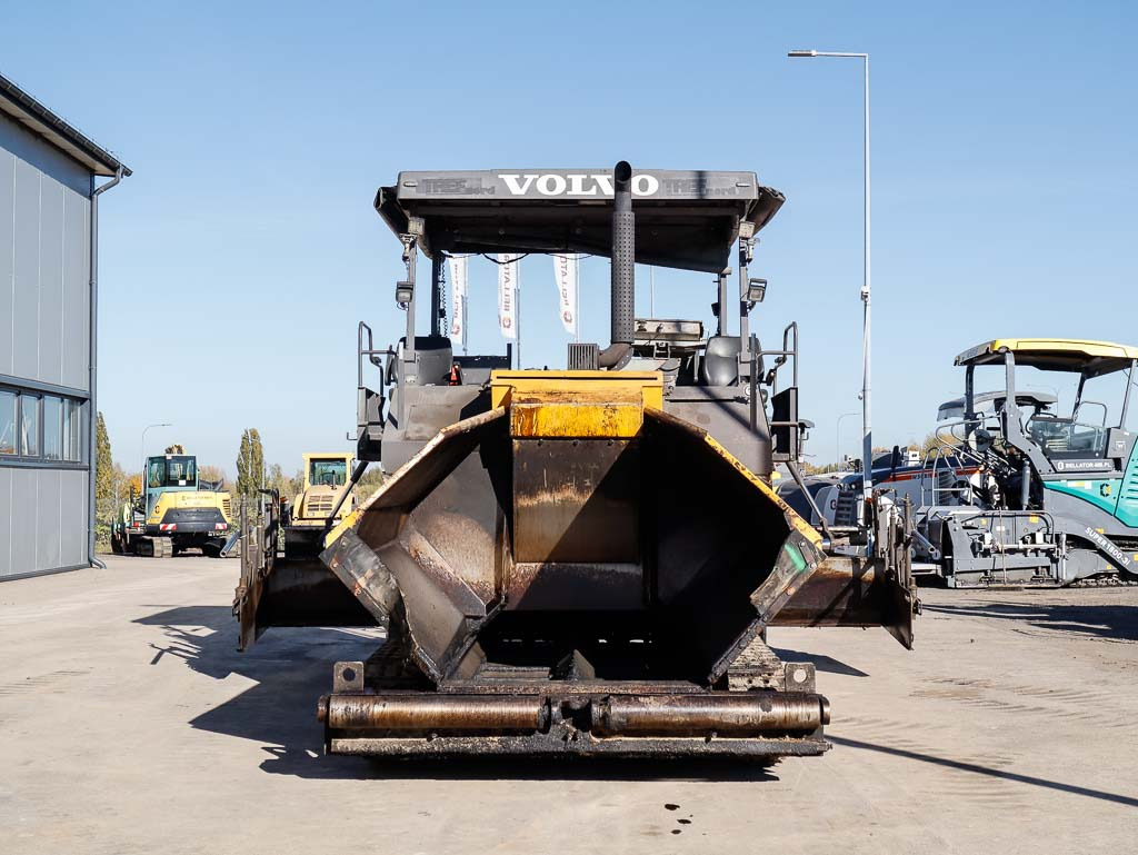VOLVO ABG 6820 - Асфалтен поплочувач: слика 3 VOLVO ABG 6820 - Асфалтен поплочувач: слика 3