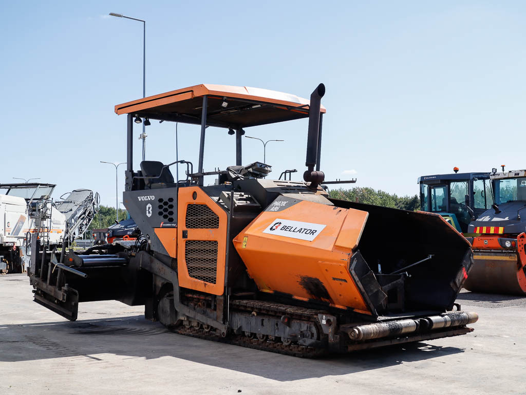VOLVO ABG P6820C - Асфалтен поплочувач: слика 4 VOLVO ABG P6820C - Асфалтен поплочувач: слика 4