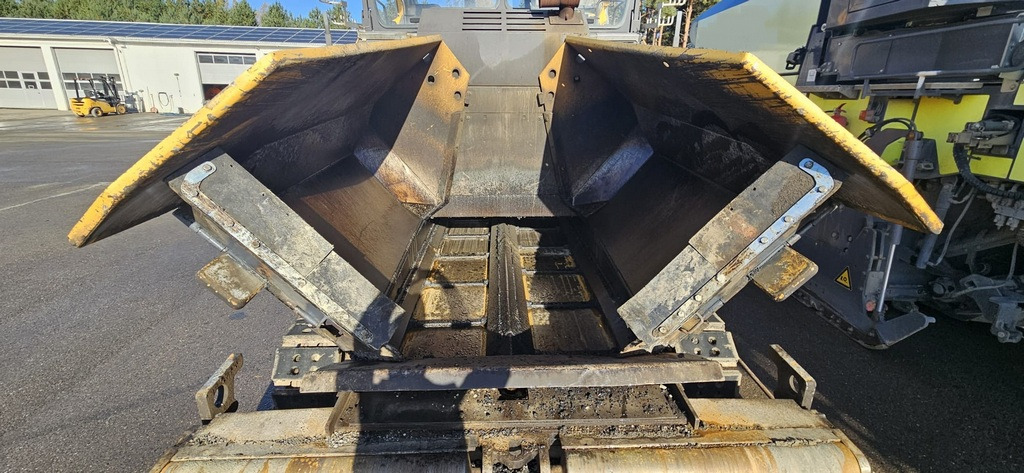 VOLVO ABG P7820C - Асфалтен поплочувач: слика 2 VOLVO ABG P7820C - Асфалтен поплочувач: слика 2