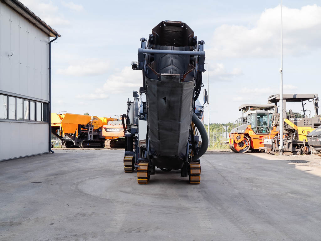 WIRTGEN W 100 CFi - Асфалтна мелница: слика 3 WIRTGEN W 100 CFi - Асфалтна мелница: слика 3