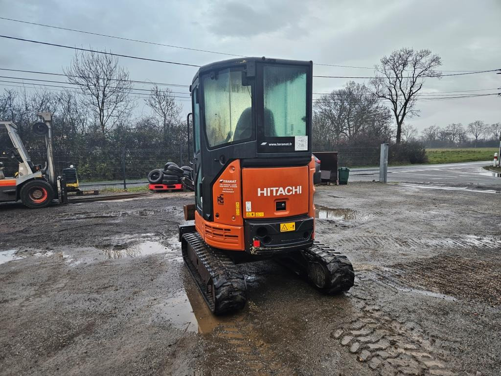 HITACHI ZX 26 - Мини багер: слика 4 HITACHI ZX 26 - Мини багер: слика 4