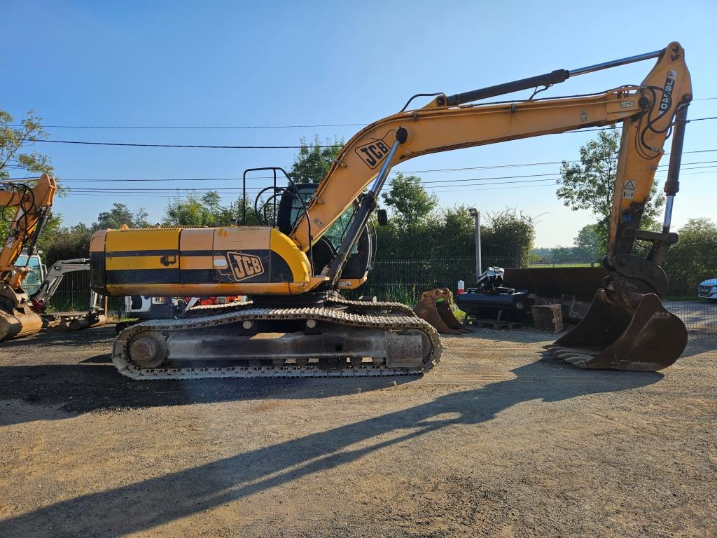 JCB JS 240 NC - Багер гасеничар: слика 2 JCB JS 240 NC - Багер гасеничар: слика 2