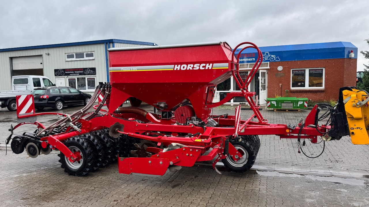 Horsch Pronto 3DC Top Zustand - Семенска дупчалка: слика 1 Horsch Pronto 3DC Top Zustand - Семенска дупчалка: слика 1