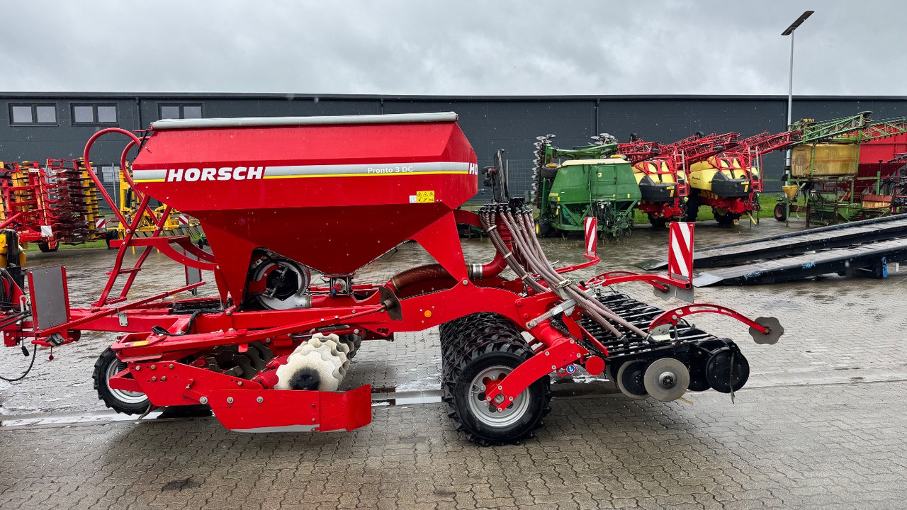 Horsch Pronto 3DC Top Zustand - Семенска дупчалка: слика 5 Horsch Pronto 3DC Top Zustand - Семенска дупчалка: слика 5