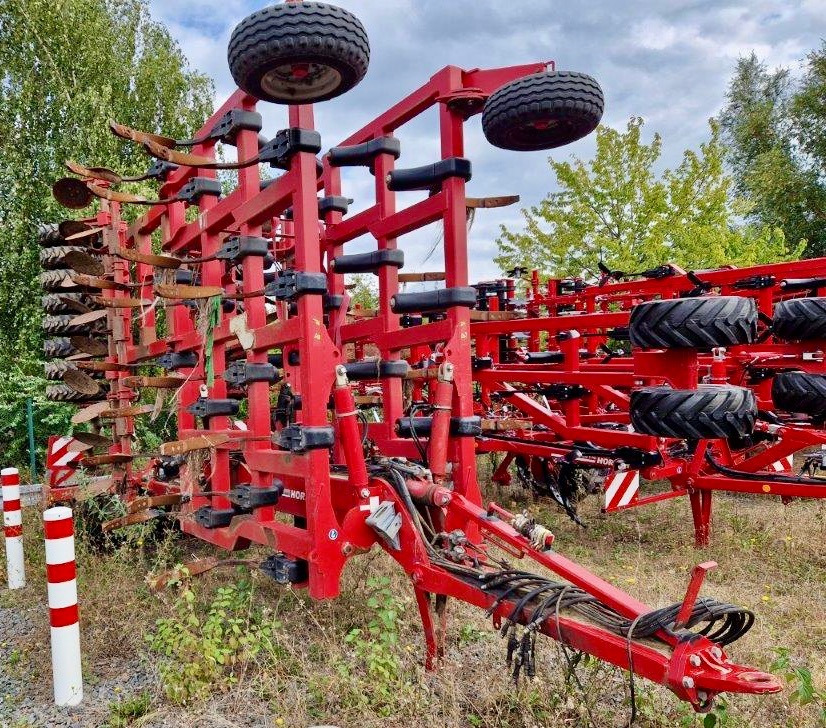 Horsch Tiger 8AS Reifenpacker - Култиватор: слика 5 Horsch Tiger 8AS Reifenpacker - Култиватор: слика 5