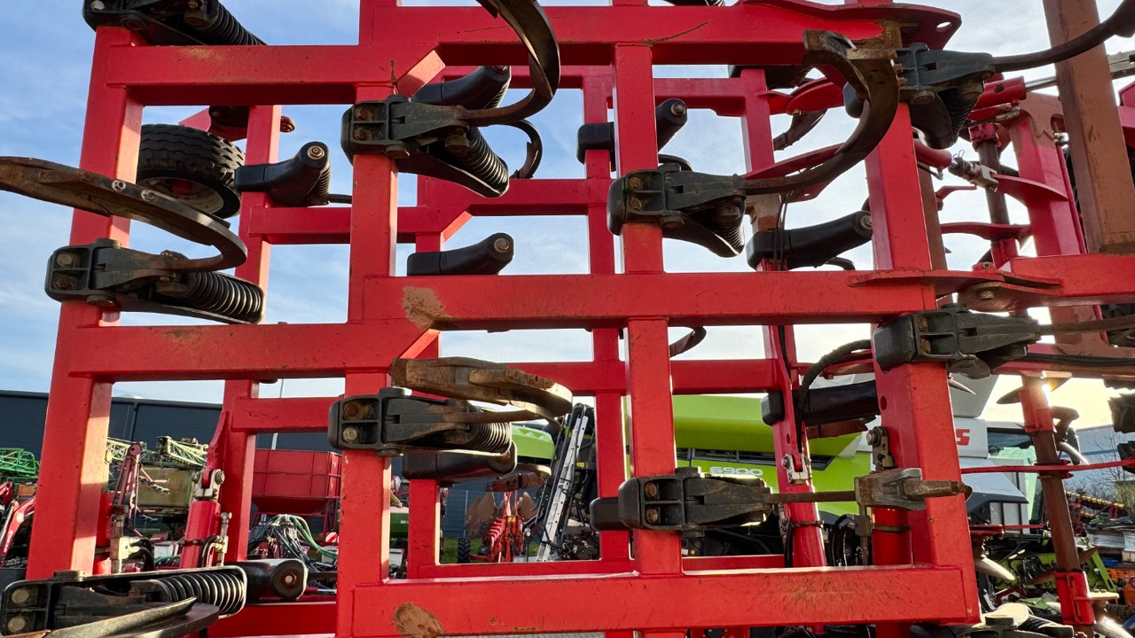 Horsch Tiger 8AS Reifenpacker TopRing - Култиватор: слика 4 Horsch Tiger 8AS Reifenpacker TopRing - Култиватор: слика 4