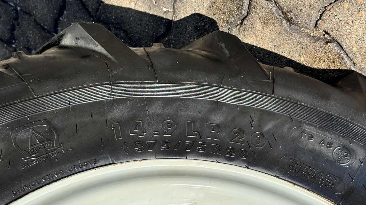 Steyr 4090 Kompakt - Трактор: слика 4 Steyr 4090 Kompakt - Трактор: слика 4