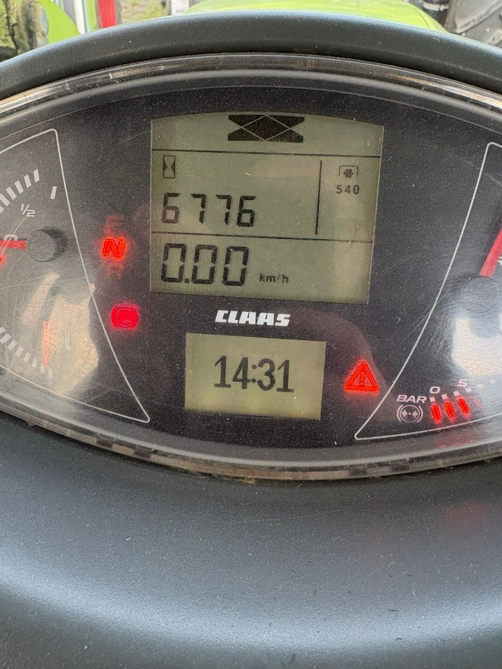 CLAAS Arion 550 CMATIC - Трактор: слика 3 CLAAS Arion 550 CMATIC - Трактор: слика 3