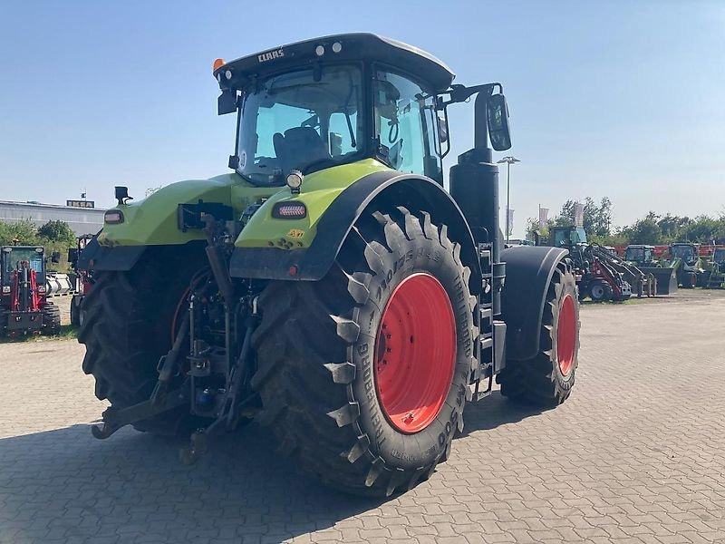 CLAAS Axion 930 - Трактор: слика 3 CLAAS Axion 930 - Трактор: слика 3