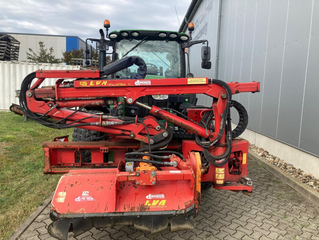John Deere 6110R - Трактор: слика 2 John Deere 6110R - Трактор: слика 2