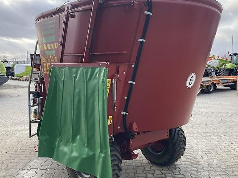 Strautmann Verti-Mix 951 - Вагон за мешање сточна храна: слика 5 Strautmann Verti-Mix 951 - Вагон за мешање сточна храна: слика 5